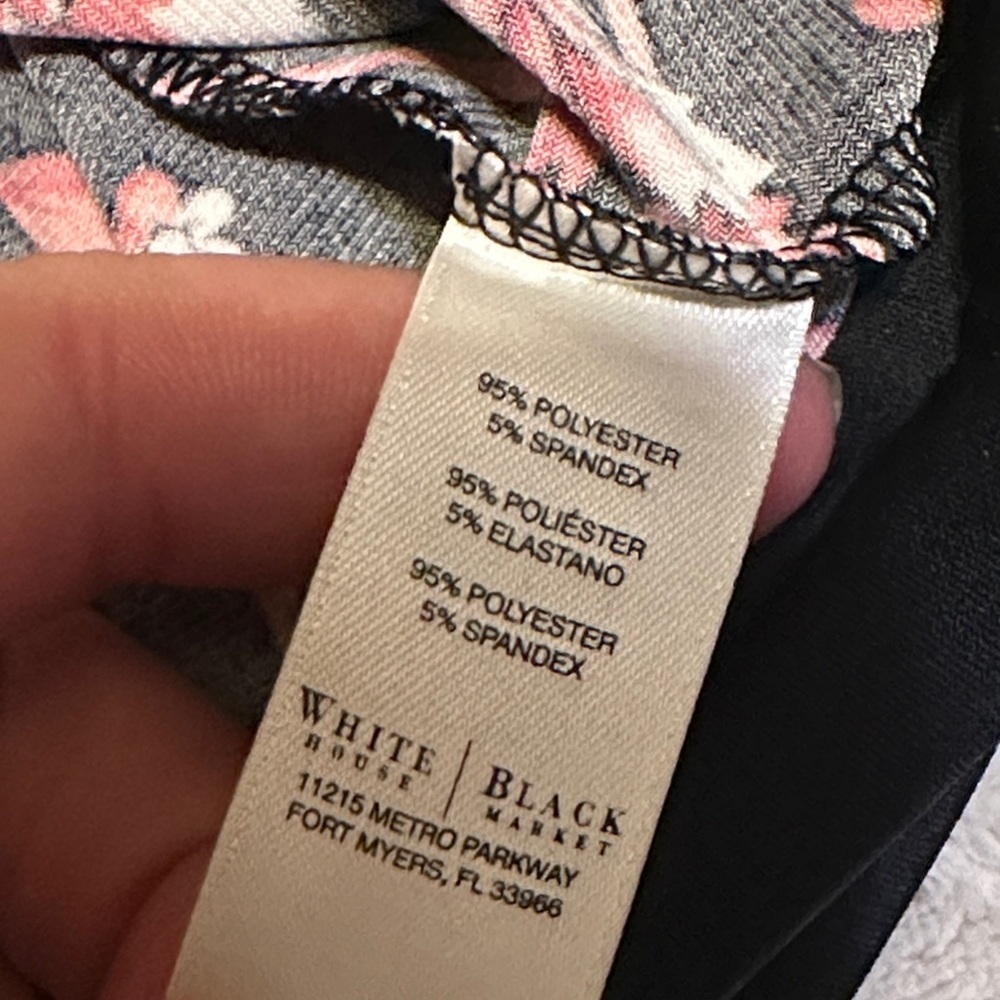 White House Black Market Black and pink and coral Floral Blouse - Picture 4 of 7